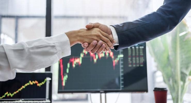 Solutions Stimulant le Succes Pour le Courtier Introducteur